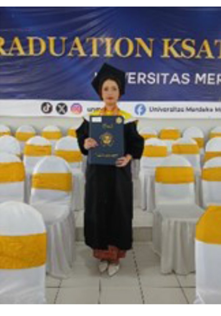 WISUDA DARI UNIVERSITAS MALANG